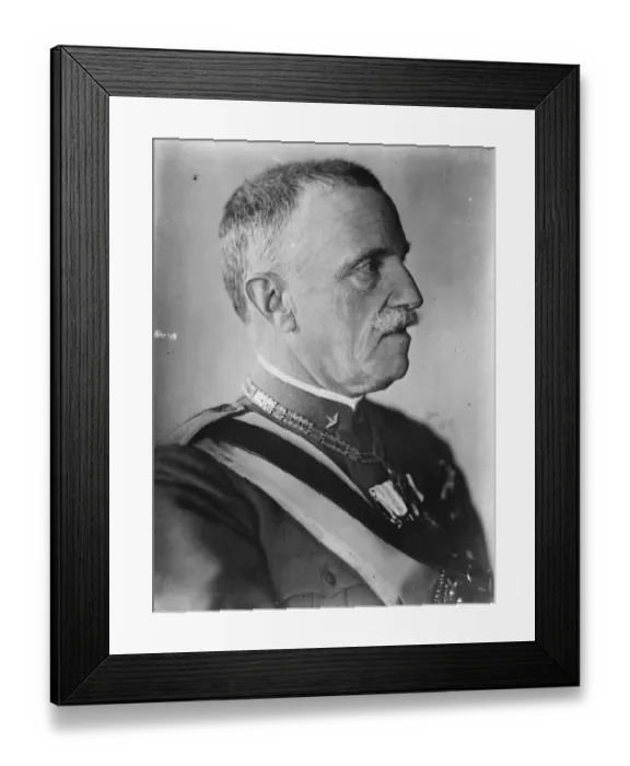 Framed Print : A new portrait of the King of Italy, Victor Emmanuel III 1 May 1930 Framed Print : A new portrait of the King of Italy, Victor Emmanuel III 1 May 1930