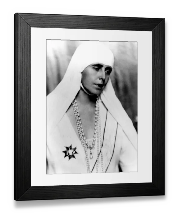 Framed Print : A Royal widow. Queen Marie of Romania 1930 Queen Marie of Romania Princess Marie of Edinburgh Framed Print : A Royal widow. Queen Marie of Romania 1930 Queen Marie of Romania Princess Marie of Edinburgh
