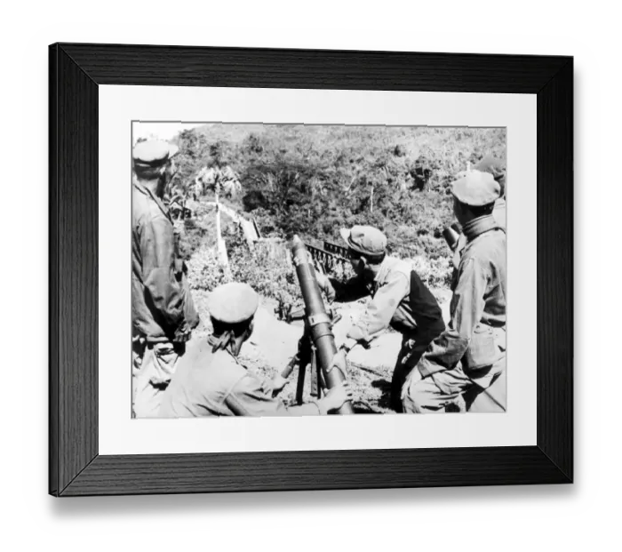 Framed Print : Laos: Royal Laotian soldiers ready for action with an 81mm mortar from a position Framed Print : Laos: Royal Laotian soldiers ready for action with an 81mm mortar from a position