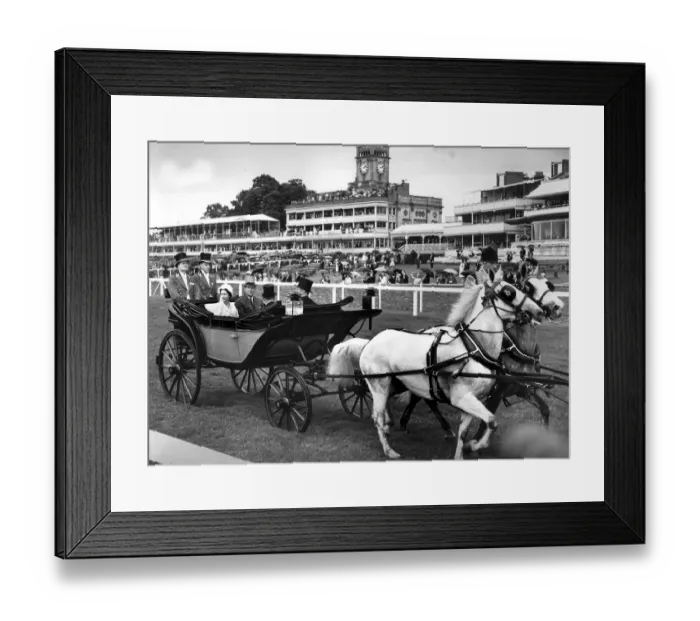 Framed Print : Her Majesty the Queen and the Duke of Edinburgh at Royal Ascot. 15th June 1960