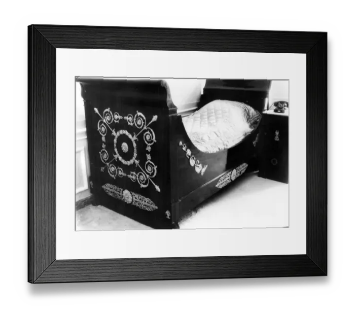 Framed Print : The Hague Holland Holland prepares for the state visit of the Queen of England Queen Elizabeth II Framed Print : The Hague Holland Holland prepares for the state visit of the Queen of England Queen Elizabeth II