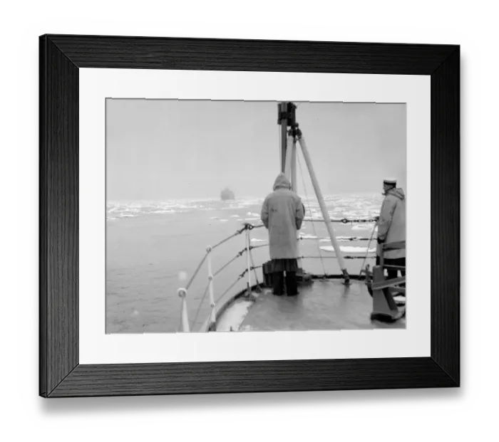 Framed Print : The Royal tour of Canada and the USA by King George VI and Queen Elizabeth in 1939 Framed Print : The Royal tour of Canada and the USA by King George VI and Queen Elizabeth in 1939