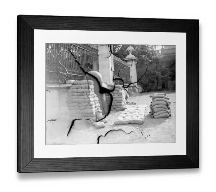 Framed Print : Air raid shelters are being constructed or placed in position at the Royal palaces in London Framed Print : Air raid shelters are being constructed or placed in position at the Royal palaces in London