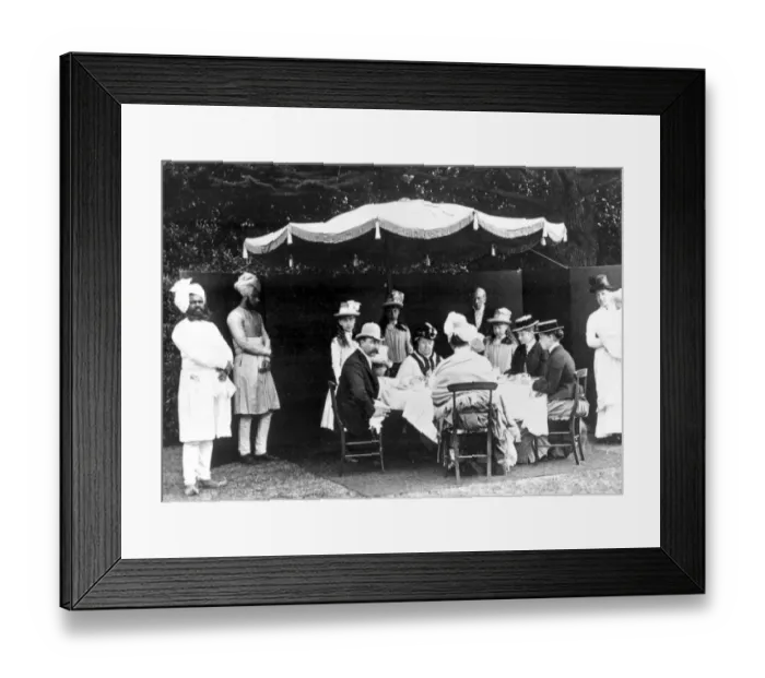 Framed Print : Queen Victoria at breakfast in Osborne Gardens with the Duke of Connaught, Princess Beatrice Framed Print : Queen Victoria at breakfast in Osborne Gardens with the Duke of Connaught, Princess Beatrice