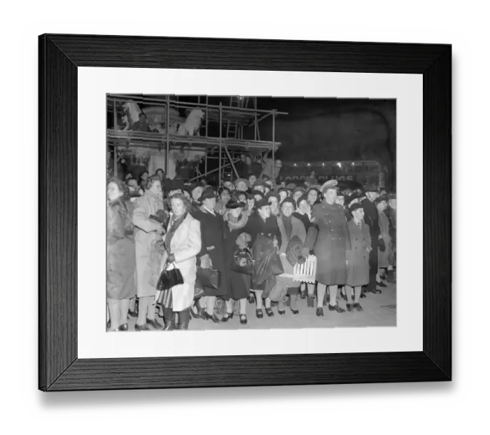 Framed Print : Royal Wedding. The Royal Family went to Westminster Abbey tonight for a private Framed Print : Royal Wedding. The Royal Family went to Westminster Abbey tonight for a private