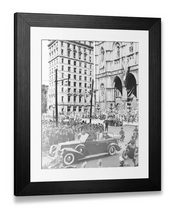 Framed Print : The King and Queen driving through MontrA al with an escort of Hussars 27 May 1939 Framed Print : The King and Queen driving through MontrA al with an escort of Hussars 27 May 1939