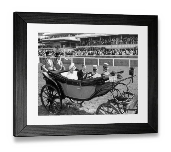 Framed Print : Her Majesty, Queen Elizabeth, The Queen Mother and her husband King George VI drive Framed Print : Her Majesty, Queen Elizabeth, The Queen Mother and her husband King George VI drive