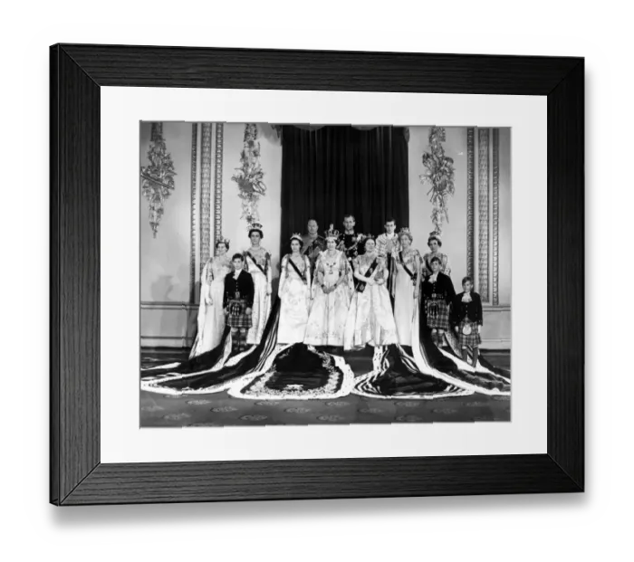 Framed Print : June 2nd 1953: The Queen Elizabeth II with other members of the Royal Family at Buckingham Framed Print : June 2nd 1953: The Queen Elizabeth II with other members of the Royal Family at Buckingham
