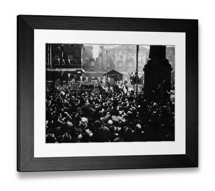 Framed Print : The Royal wedding. Crowds greet the King and Queen in their glass coach with a Sovereign s Framed Print : The Royal wedding. Crowds greet the King and Queen in their glass coach with a Sovereign s