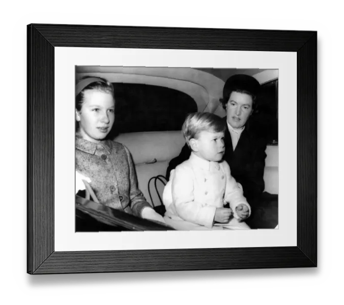 Framed Print : Royal children arrive from Balmoral. Seen pictured in the royal car after they Framed Print : Royal children arrive from Balmoral. Seen pictured in the royal car after they