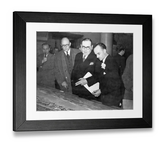 Framed Print : Lord Strabolgi (left) with Mr R Vincent Lewis - Clerk to the Mablethorpe and Sutton Framed Print : Lord Strabolgi (left) with Mr R Vincent Lewis - Clerk to the Mablethorpe and Sutton