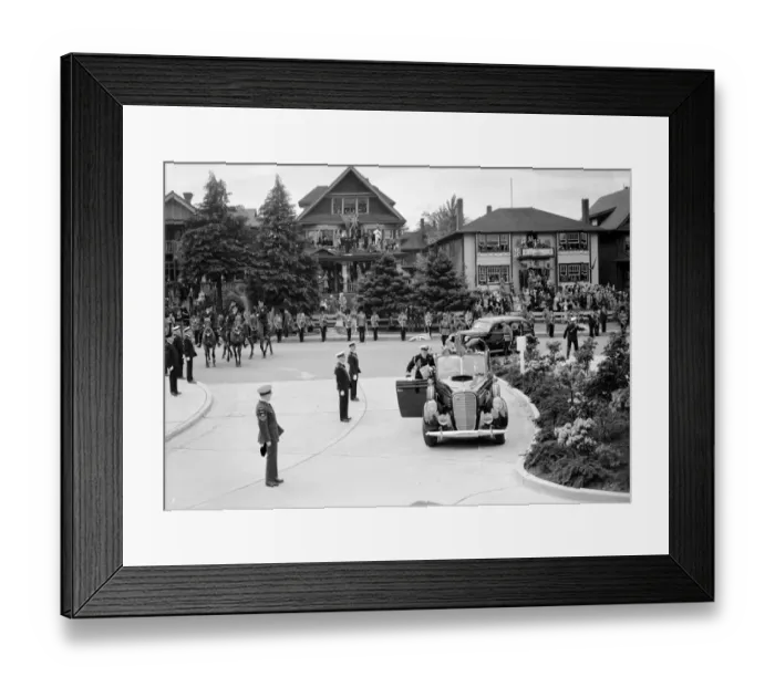 Framed Print : The Royal tour of Canada and the USA by King George VI and Queen Elizabeth, 1939 The King Framed Print : The Royal tour of Canada and the USA by King George VI and Queen Elizabeth, 1939 The King