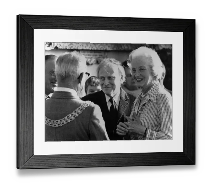 Framed Print : Lady Fermoy, Yehudi Menuhin and the Mayor of Kings Lynn Framed Print : Lady Fermoy, Yehudi Menuhin and the Mayor of Kings Lynn