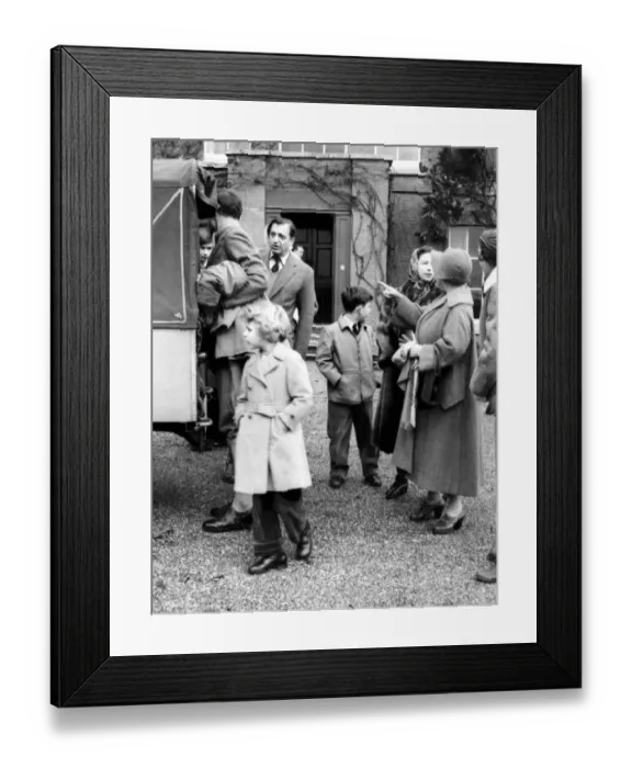 Framed Print : HM the Queen Elizabeth II, the Queen Mother with Prince Charles and Princess Anne Framed Print : HM the Queen Elizabeth II, the Queen Mother with Prince Charles and Princess Anne