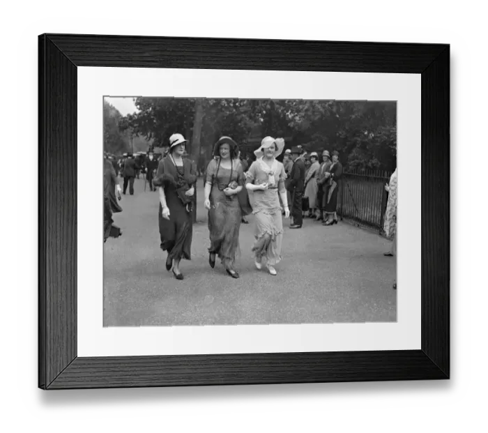 Framed Print : Nine thousand guests at royal garden party at Buckingham Palace. There were about Framed Print : Nine thousand guests at royal garden party at Buckingham Palace. There were about