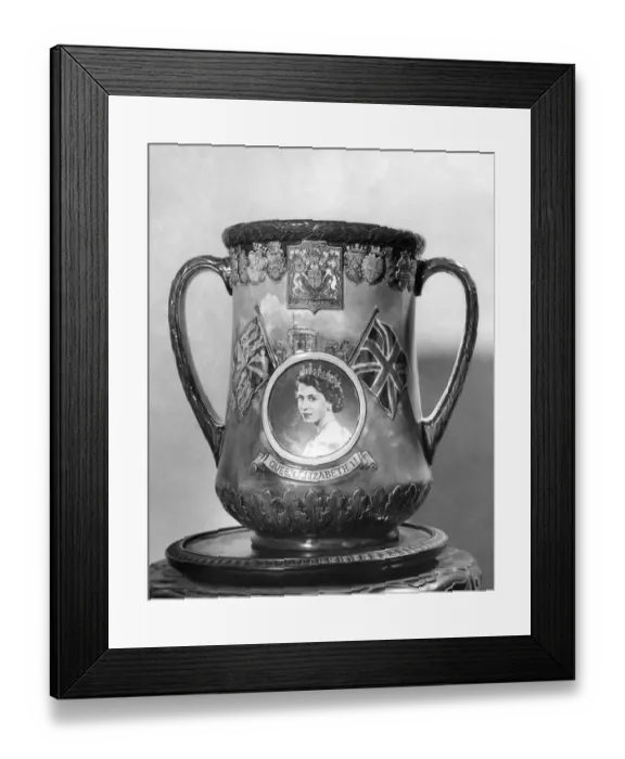 Framed Print : Coronation Souvenir Coronation Loving Cup showing Queen Elizabeth II 1952