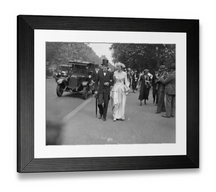 Framed Print : Nine thousand guests at royal garden party at Buckingham Palace. There were about Framed Print : Nine thousand guests at royal garden party at Buckingham Palace. There were about
