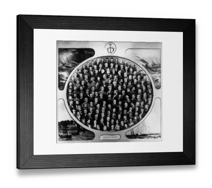 Framed Print : The Royal Yacht Squadron Cowes Framed Print : The Royal Yacht Squadron Cowes