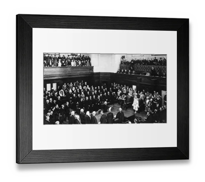 Framed Print : Inauguration of new capital of Australia. HRH the Duke of York (with the Duchess Framed Print : Inauguration of new capital of Australia. HRH the Duke of York (with the Duchess