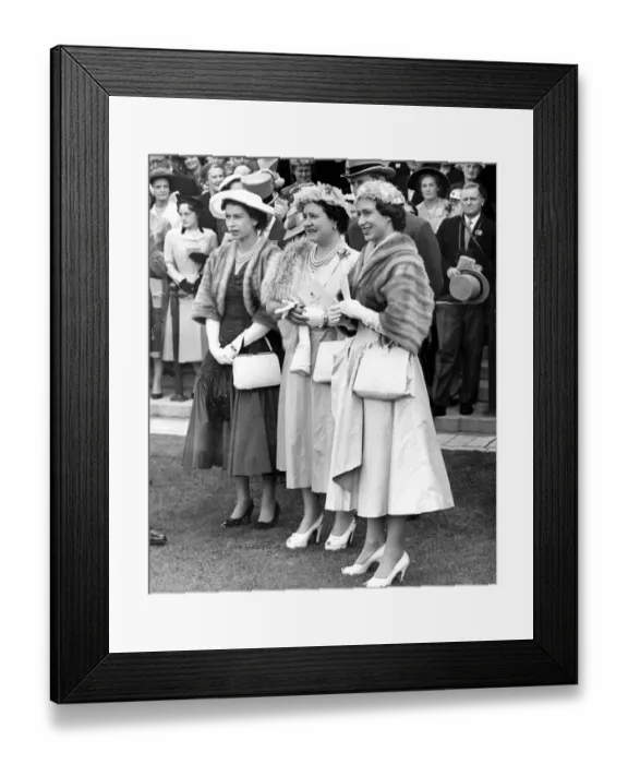 Framed Print : Racing - Royal Ascot Meeting - Second Day H. M. The Queen with H. M. Queen Elizabeth Framed Print : Racing - Royal Ascot Meeting - Second Day H. M. The Queen with H. M. Queen Elizabeth