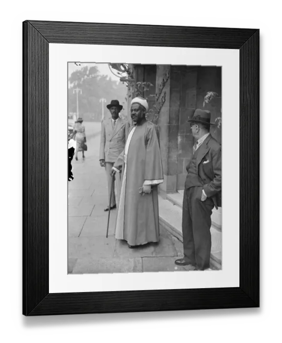Framed Print : El Sayed Sir Abdel Ralman el Mahdi, eldest living son of the Mahdi, who 50 years ago Framed Print : El Sayed Sir Abdel Ralman el Mahdi, eldest living son of the Mahdi, who 50 years ago