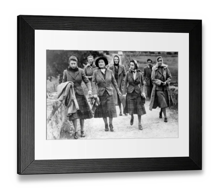 Framed Print : Balmoral, Scotland: A mother and her two daughters all wearing tweed jacket and kilted Framed Print : Balmoral, Scotland: A mother and her two daughters all wearing tweed jacket and kilted