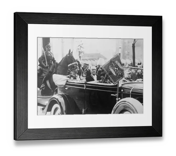 Framed Print : King Carol of Romania (left), who with Crown Prince Michael is visiting Warsaw, driving