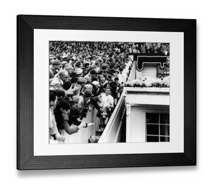 Framed Print : 6th May 1960: The FA cup final at Wembley Stadium. Tottenham Hotspur (2) versus Leicester City (0) Framed Print : 6th May 1960: The FA cup final at Wembley Stadium. Tottenham Hotspur (2) versus Leicester City (0)