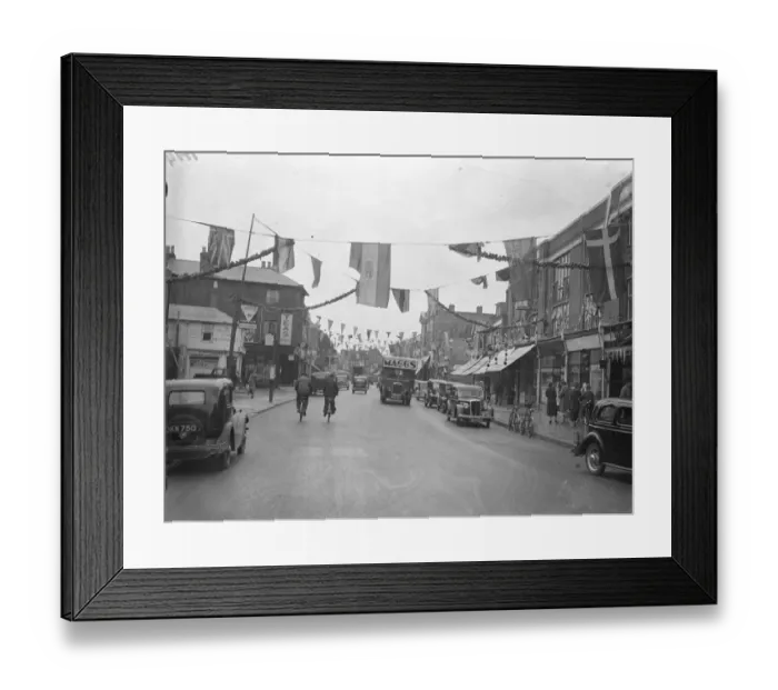 Framed Print : Slough prepares to welcome the King and Queen. Slough (Buckinghamshire), through which the King Framed Print : Slough prepares to welcome the King and Queen. Slough (Buckinghamshire), through which the King