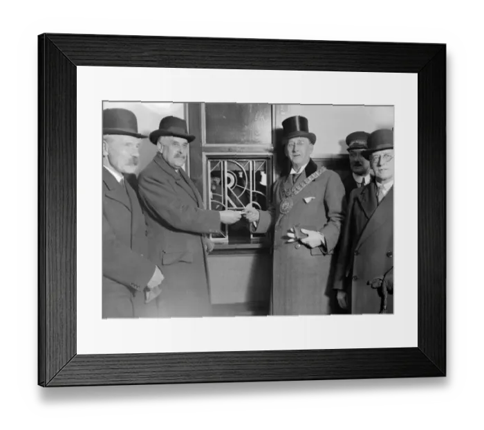 Framed Print : Sir Josiah Stamp, 2nd from left, handing the first ticket issued at the New London Midland Framed Print : Sir Josiah Stamp, 2nd from left, handing the first ticket issued at the New London Midland