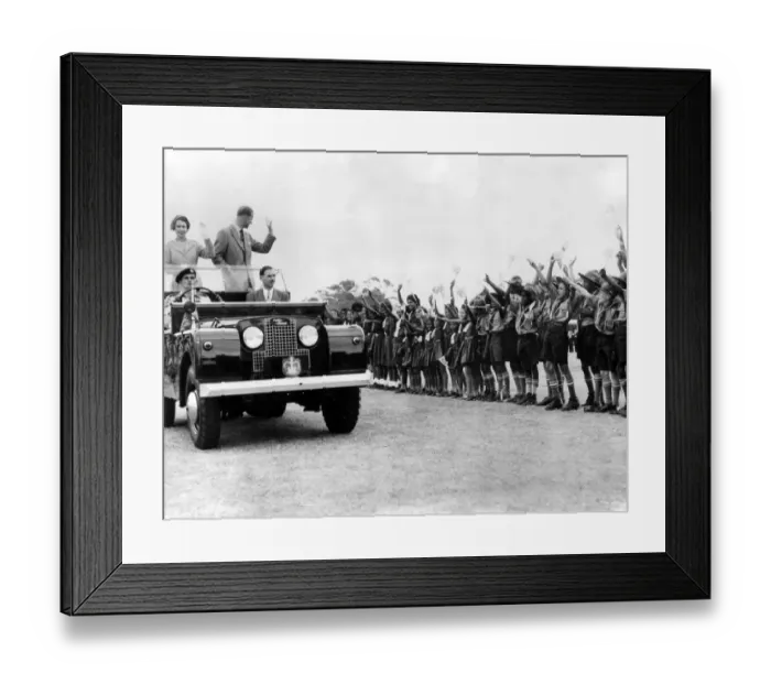 Framed Print : Queen Elizabeth II and the Duke of Edinburgh wave smiling acknowlegements of Framed Print : Queen Elizabeth II and the Duke of Edinburgh wave smiling acknowlegements of