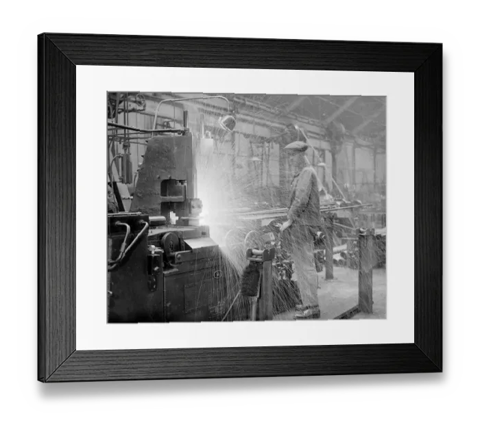 Framed Print : The Swinton works of the Great Western Railway are busy on the annual programme of renewals