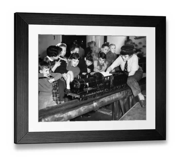 Framed Print : The 33rd Model Railway Exhibition of the Model Railway Club opens in Central Hall Framed Print : The 33rd Model Railway Exhibition of the Model Railway Club opens in Central Hall