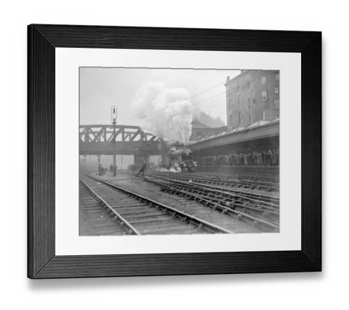 Framed Print : The London and North Eastern Railway Flying Fox leaving Paddington with the Cornish Framed Print : The London and North Eastern Railway Flying Fox leaving Paddington with the Cornish