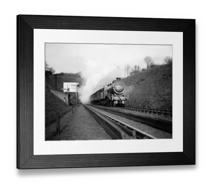 Framed Print : London and North Eastern Railway. An Express emerging from Welwyn Tunnel Framed Print : London and North Eastern Railway. An Express emerging from Welwyn Tunnel