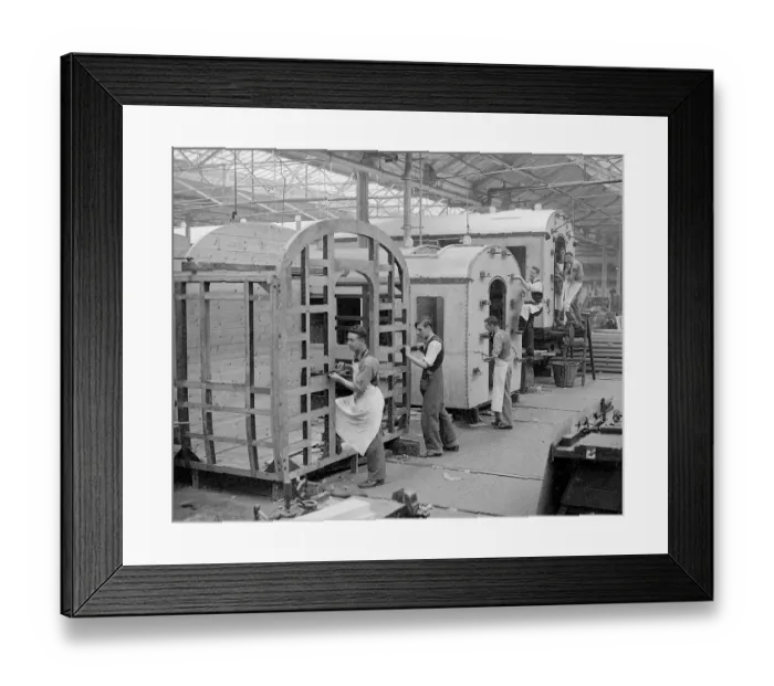 Framed Print : The Swinton works of the Great Western Railway are busy on the annual programme of renewals