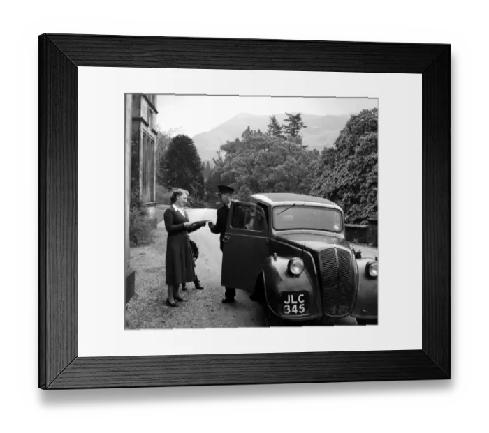 Framed Print : Decades - 1950s - Night Mail from London (steam train) - Letter arrives in Scotland Framed Print : Decades - 1950s - Night Mail from London (steam train) - Letter arrives in Scotland