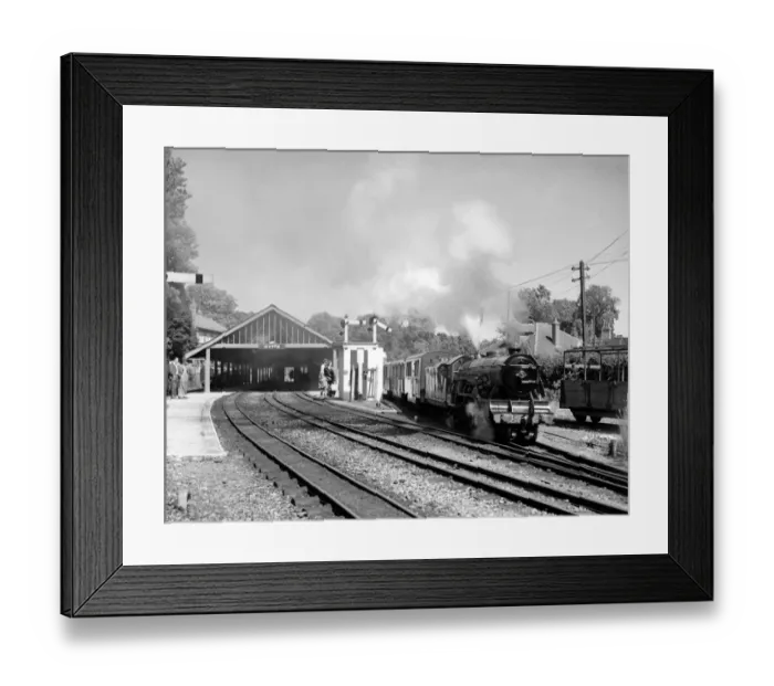 Framed Print : Steam Engine Green Goddess ( 1 ) on the Romney, Hythe & Dymchurch Railway at Hythe station Framed Print : Steam Engine Green Goddess ( 1 ) on the Romney, Hythe & Dymchurch Railway at Hythe station