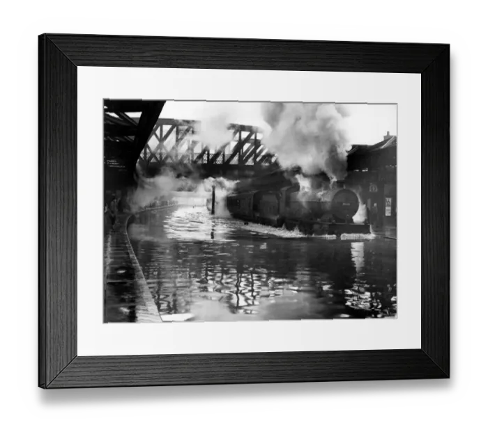 Framed Print : Starting a bow wave that nearly swamped the platforms, a Birmingham train leaving Nottingham L Framed Print : Starting a bow wave that nearly swamped the platforms, a Birmingham train leaving Nottingham L