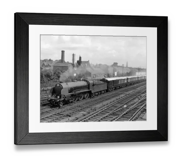 Framed Print : The Bournemeth Belle luxury train passing through Wimbledon. 5 June 1930 Framed Print : The Bournemeth Belle luxury train passing through Wimbledon. 5 June 1930