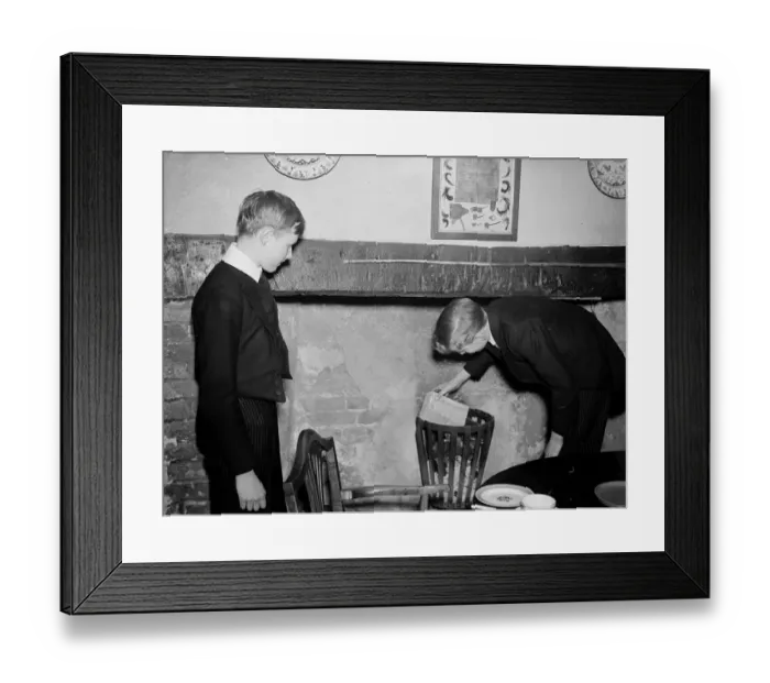 Framed Print : The Cock Pit tea shop in Eton Framed Print : The Cock Pit tea shop in Eton