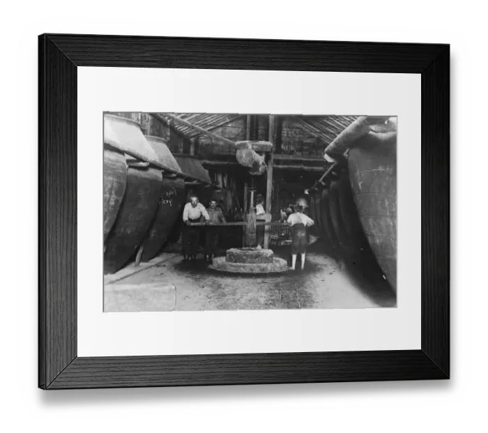 Framed Print : Making wine in Spain in province of Cuenca Framed Print : Making wine in Spain in province of Cuenca