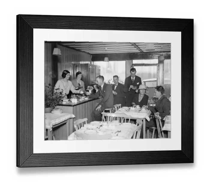 Framed Print : Sir CHarles Burdett and Baroness Poppy Rednig Von Trebnitz run restaurant in the city Framed Print : Sir CHarles Burdett and Baroness Poppy Rednig Von Trebnitz run restaurant in the city