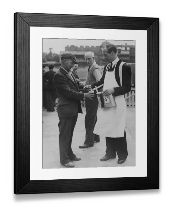 Framed Print : Knapsack tea at the cricket at Lords, London, England Framed Print : Knapsack tea at the cricket at Lords, London, England