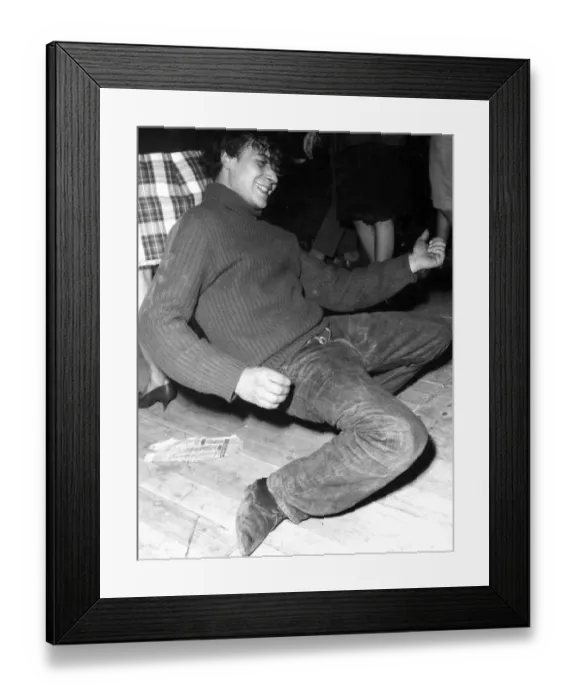 Framed Print : Dancing in a club in Paris 1950s dance  /  dancing  /  party season  /  celebration  / 