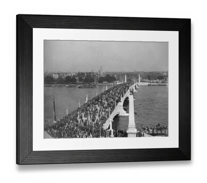 Framed Print : Lambeth Bridge. 1932
