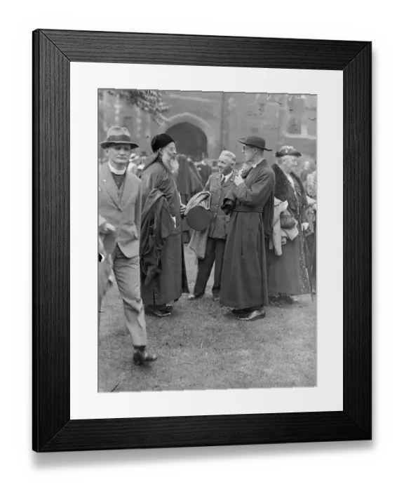 Framed Print : The Archbishop of Canterbury Dr Alexander Cosmo Gordon Lang, gave a reception to Framed Print : The Archbishop of Canterbury Dr Alexander Cosmo Gordon Lang, gave a reception to