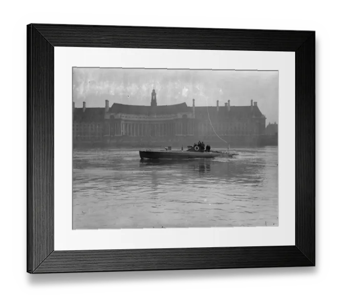 Framed Print : Motor torpedo boat built for foreign government undergoes tests on Thames