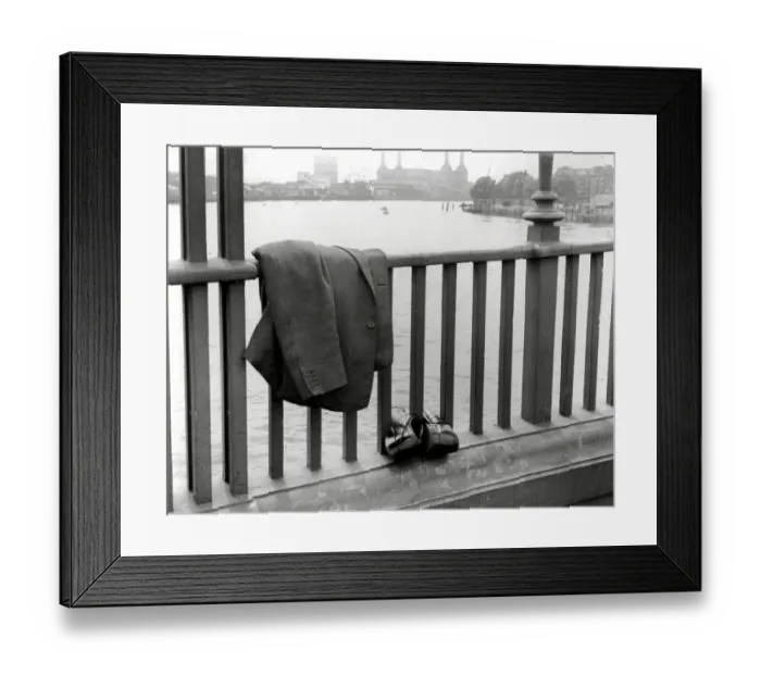 Framed Print : The tidy end of Mr X... A jacket and shoes - on Vauxhall Bridge Framed Print : The tidy end of Mr X... A jacket and shoes - on Vauxhall Bridge