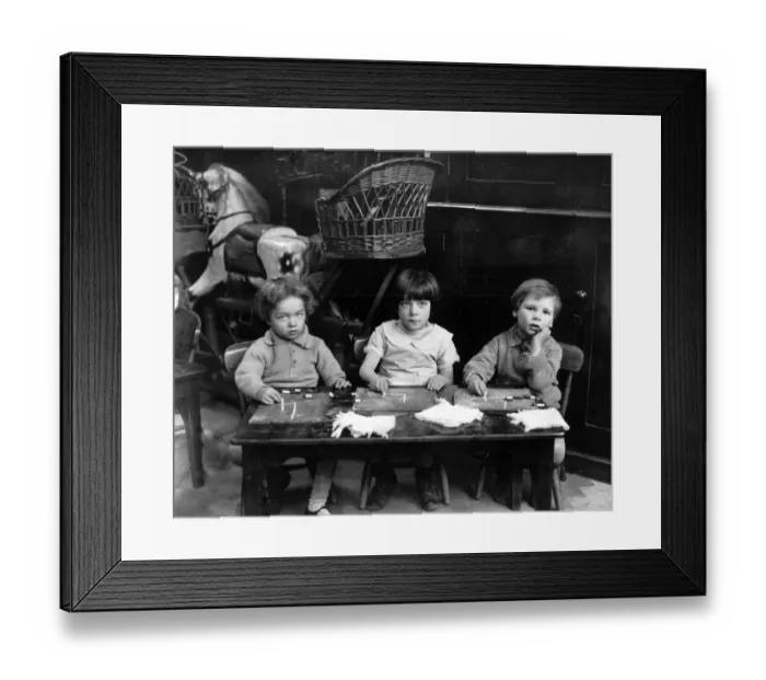 Framed Print : Infants Class at Holy Trinity DCC School Lambeth 1930 History of London - Vauxhall Framed Print : Infants Class at Holy Trinity DCC School Lambeth 1930 History of London - Vauxhall